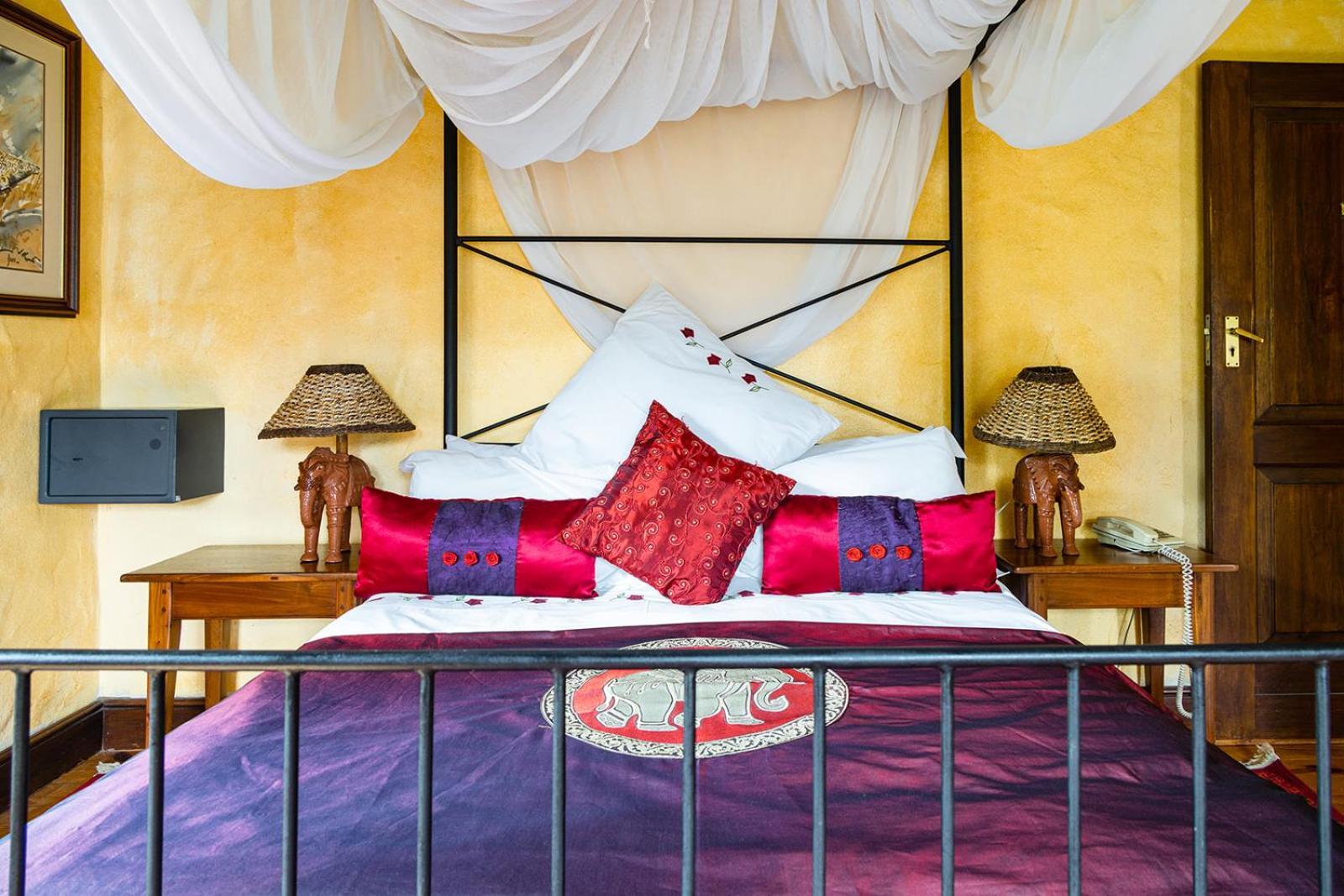 Wild Rose Country Lodge Noordhoek Exterior photo