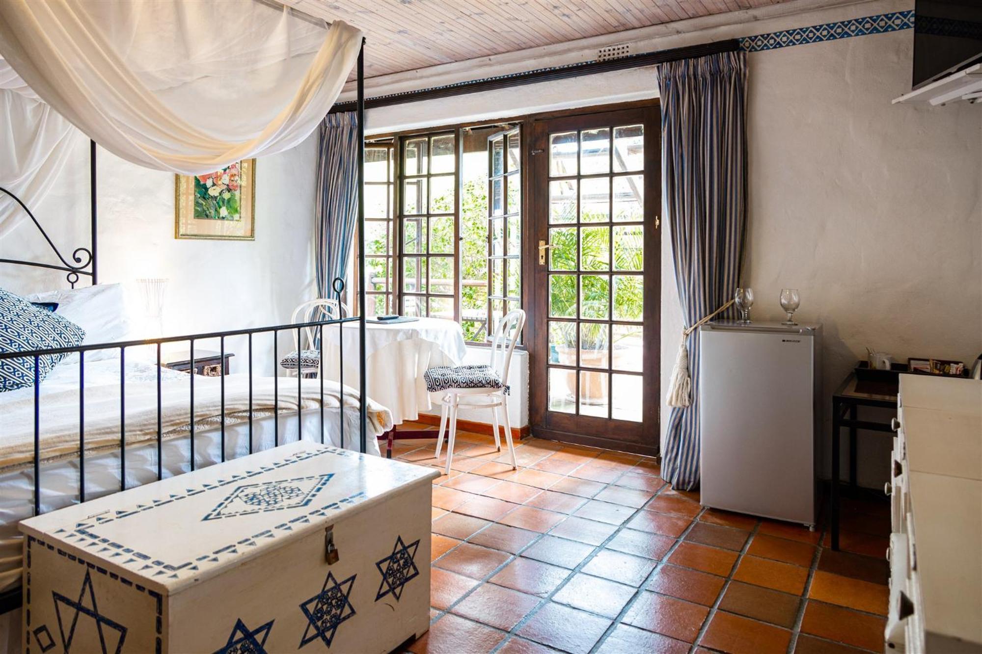 Wild Rose Country Lodge Noordhoek Exterior photo