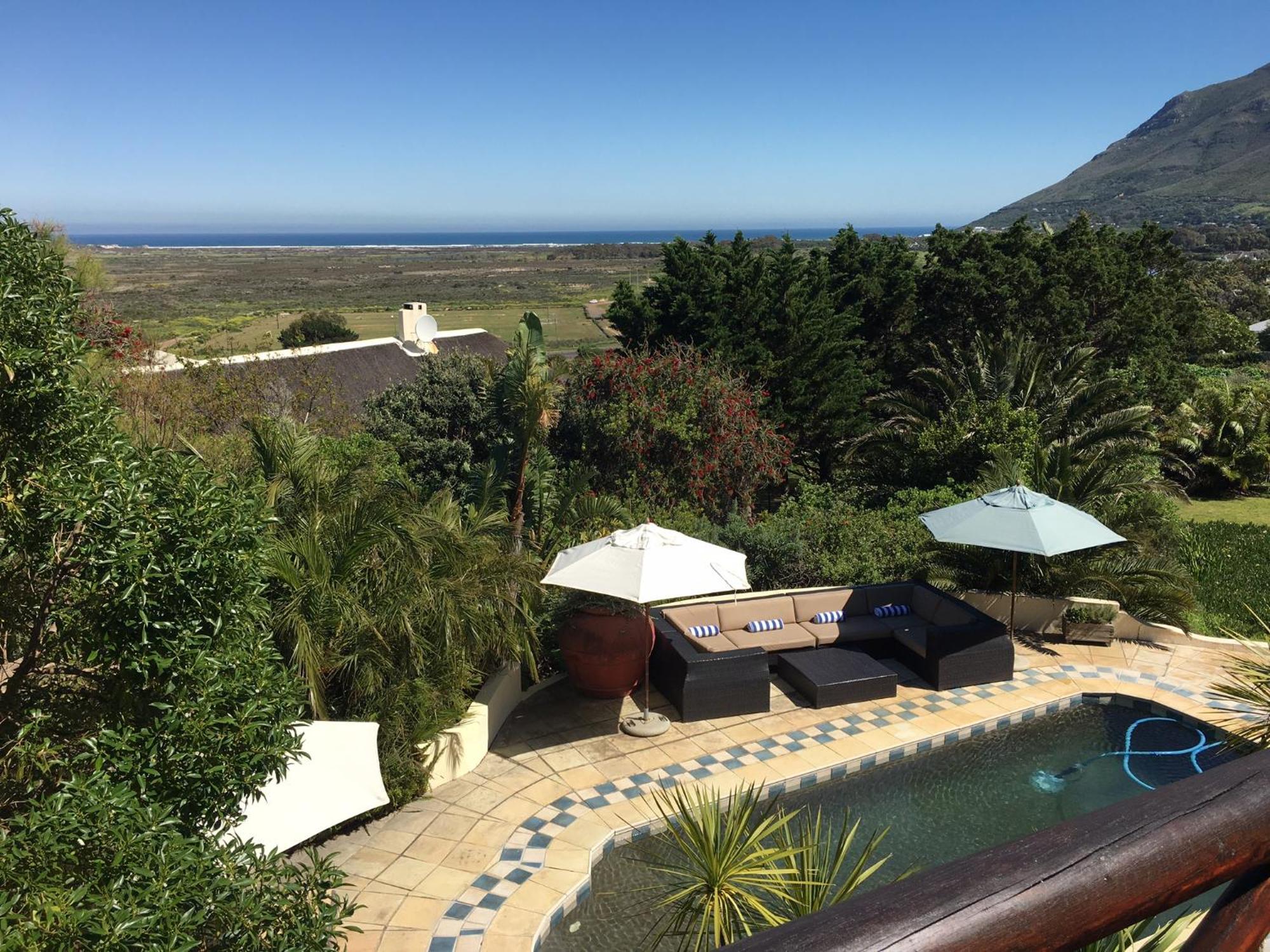 Wild Rose Country Lodge Noordhoek Exterior photo