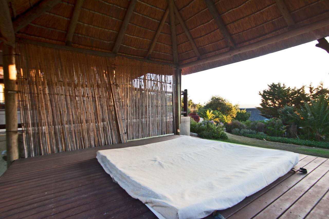 Wild Rose Country Lodge Noordhoek Exterior photo