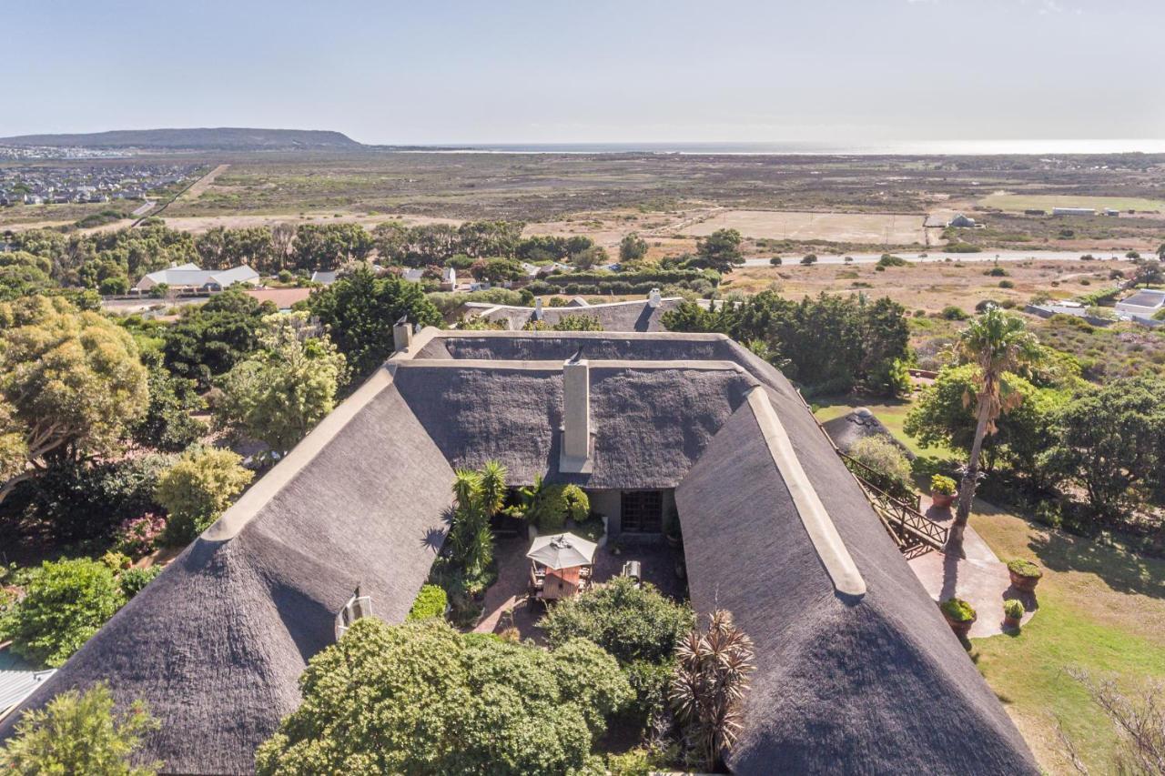 Wild Rose Country Lodge Noordhoek Exterior photo