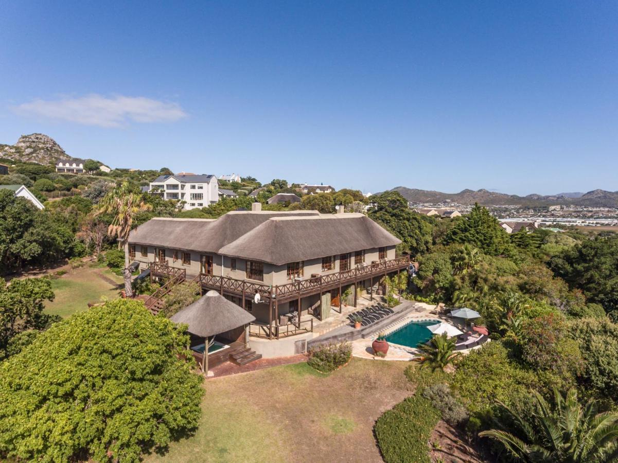Wild Rose Country Lodge Noordhoek Exterior photo